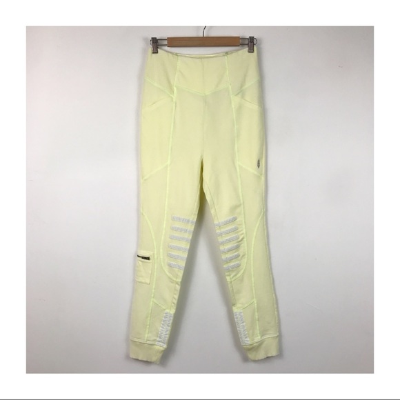 NWOT Free People Movement Windy River Leggings in Lime Size XS - Picture 7 of 15